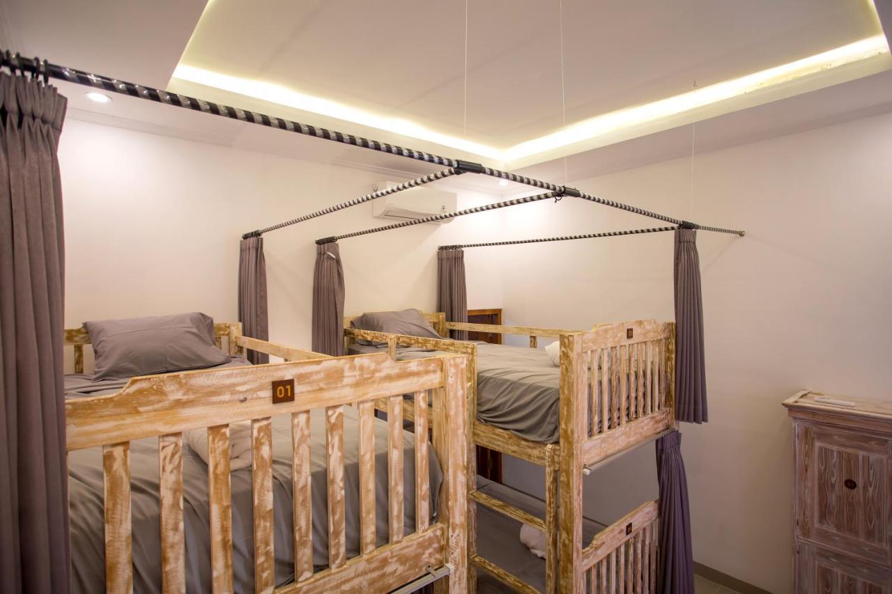 Seven Angels Villa And Hostel Toyapakeh Екстер'єр фото