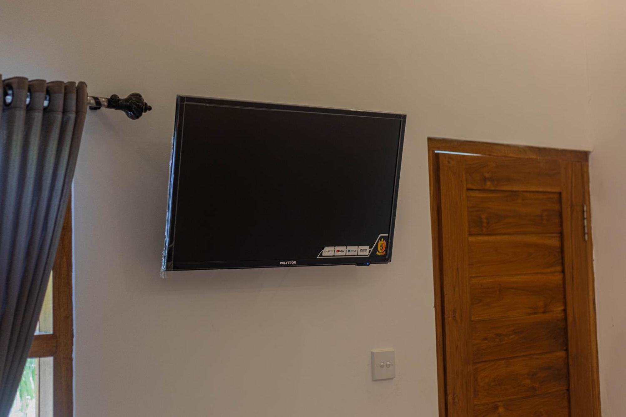 Seven Angels Villa And Hostel Toyapakeh Екстер'єр фото