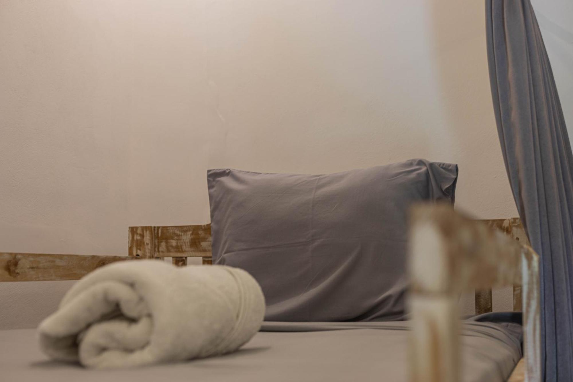 Seven Angels Villa And Hostel Toyapakeh Екстер'єр фото
