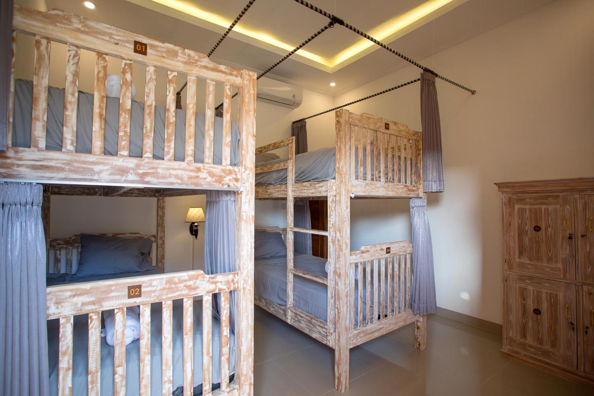 Seven Angels Villa And Hostel Toyapakeh Екстер'єр фото